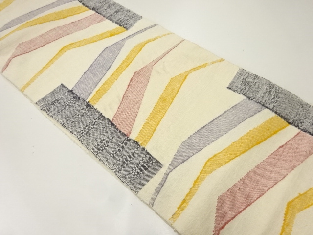 手織り真綿紬抽象模様織出し名古屋帯